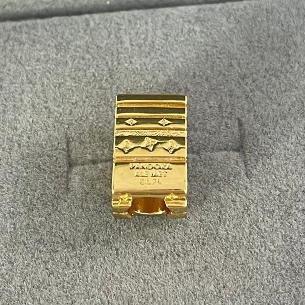 Pandora Star Wars Shining 3D Logo Charm - Picture 4 of 4